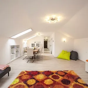 شقة Lovely Center, جارمش بارتنكيرشن